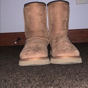 Women’s ugg boots!
